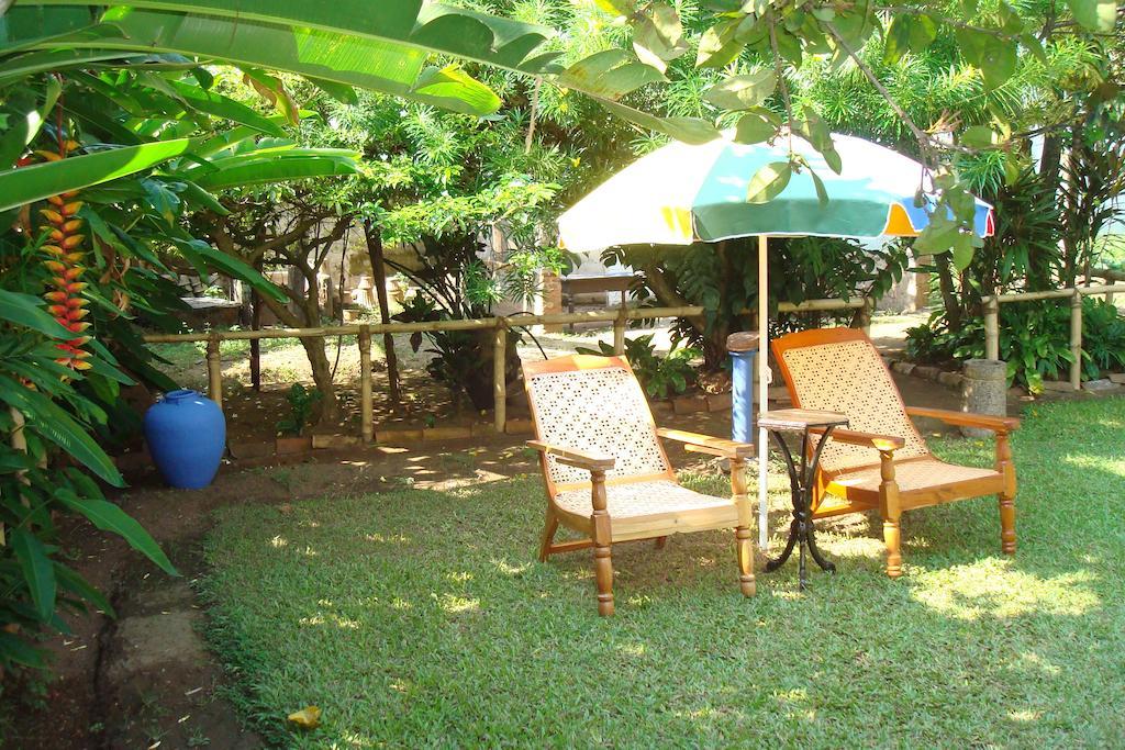 Blue Seas Guest House Dehiwala-Mount Lavinia Esterno foto